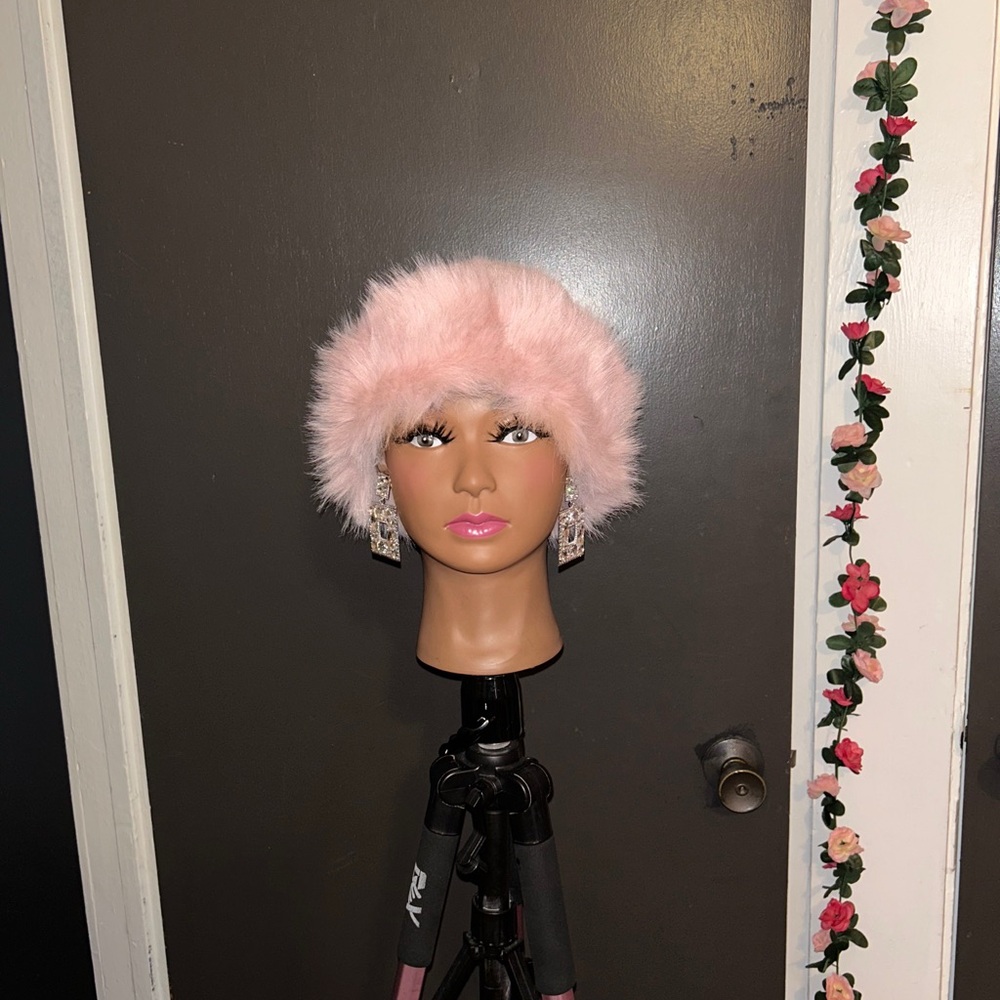 Women’s Fashion Hat